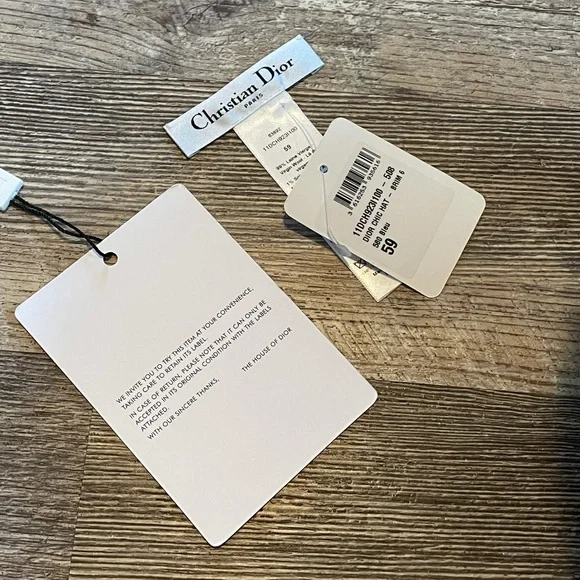 Christian Dior REVERSIBLE SMALL BRIM BUCKET HAT - Picture 3 of 4